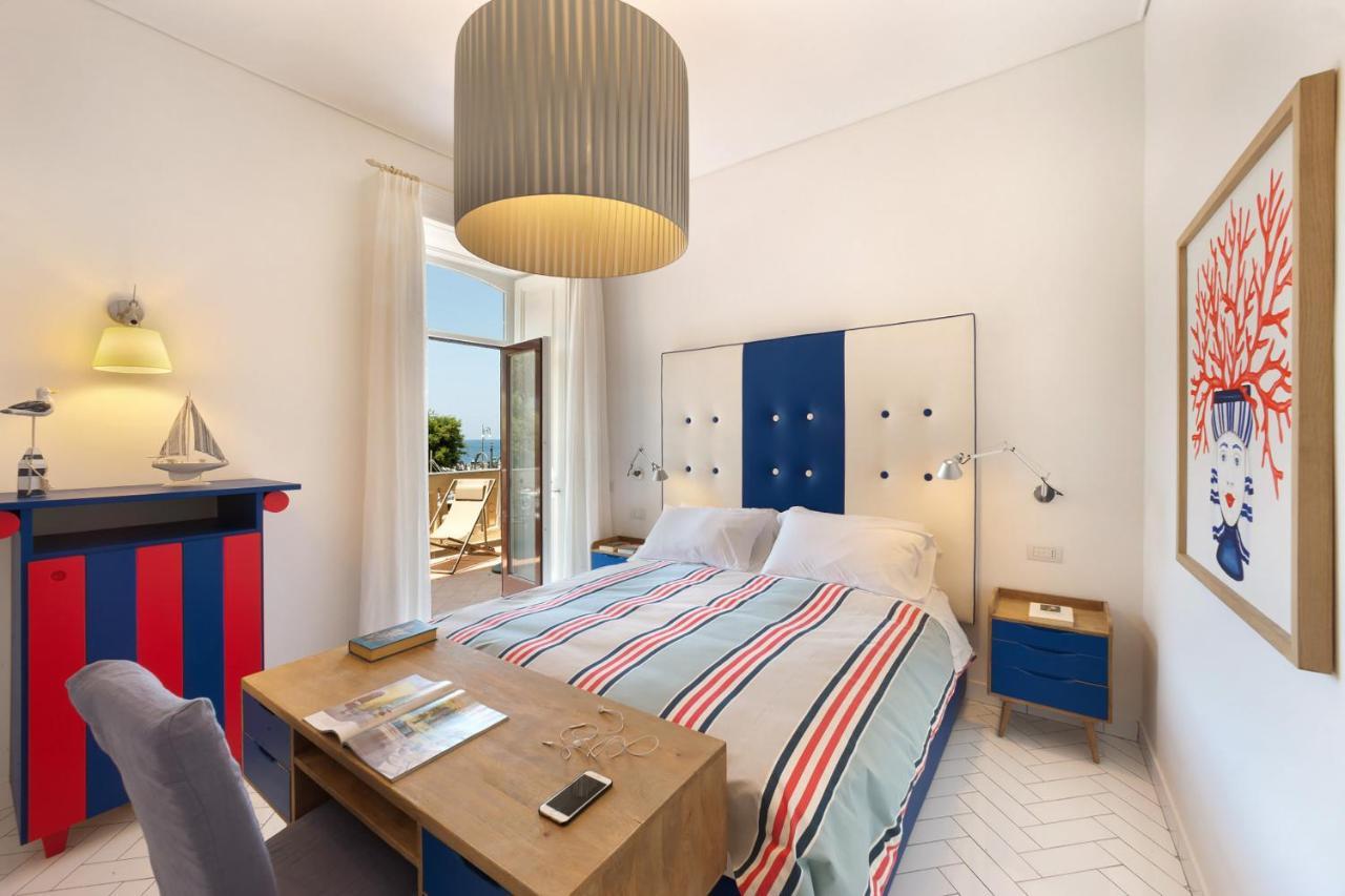 Amore Rentals - La Terrazza Sul Porto Соренто Екстериор снимка